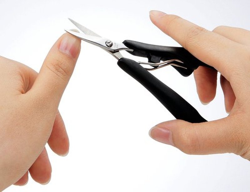 Handmade Craftsmanship stainless steel slim Cincher Fingernail Clippers G - 1028