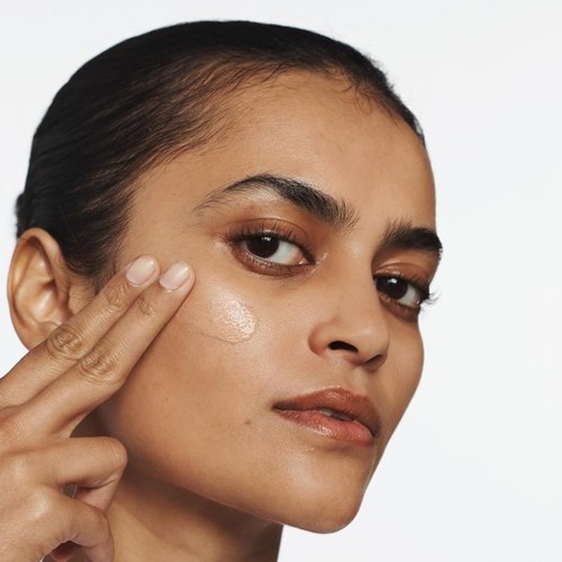 Clinique Superbalanced Oil-Free Liquid Foundation - Hydrating Makeup for All Skin Types | Moderate Coverage, Natural Finish