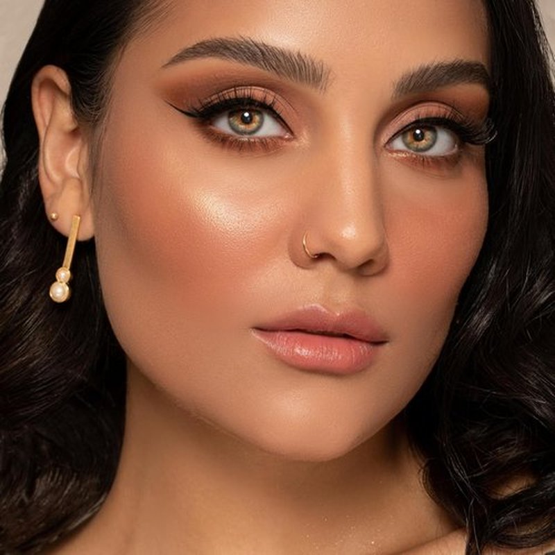Sigma Beauty Matte Bronzer Powder - Long-Lasting Matte Finish for Natural Sun-Kissed Glow | Medium Shade