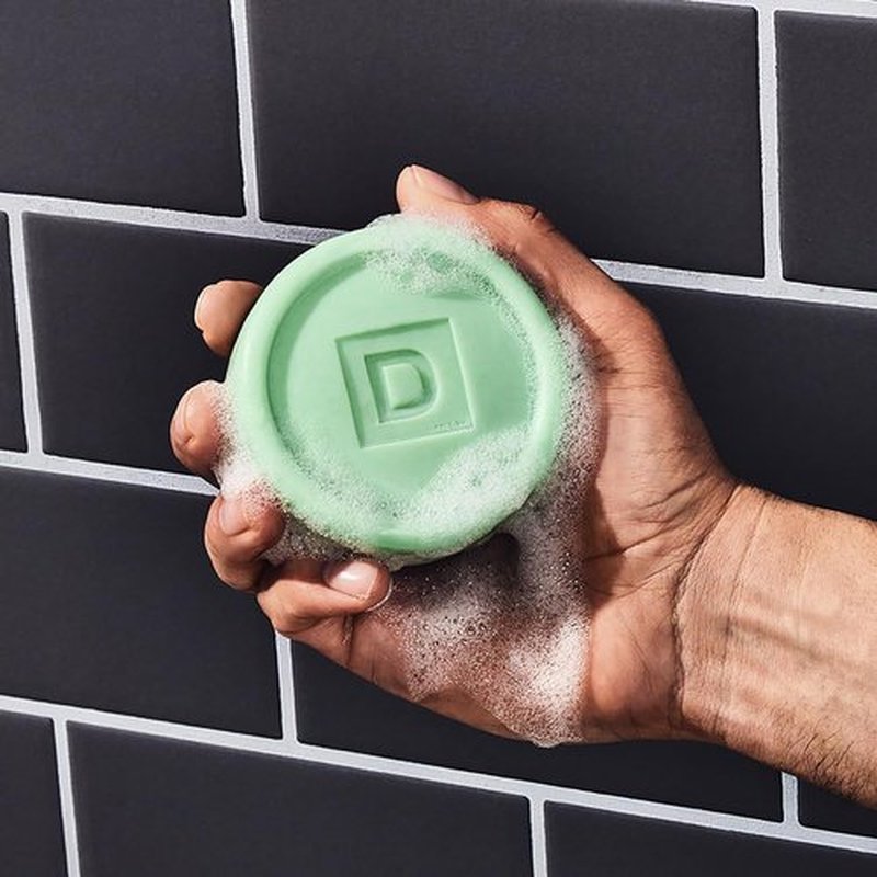 Duke Cannon Supply Co. Puck Soap Bundle – Men’s Hydrating Rounded Bar Soap with Masculine Scents for All Skin Types, Midway Scent, 5 oz (6 Pack)