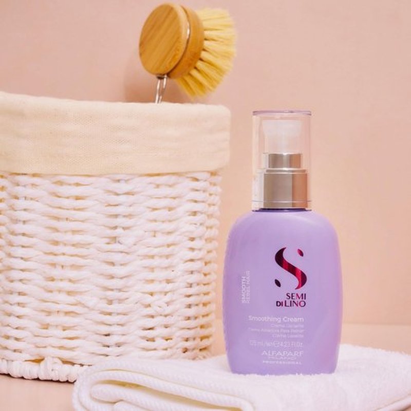 Alfaparf Milano Semi Di Lino Smoothing Cream - Frizz Control & Heat Protection - Hydrates & Smooths (4.23 fl. oz.)