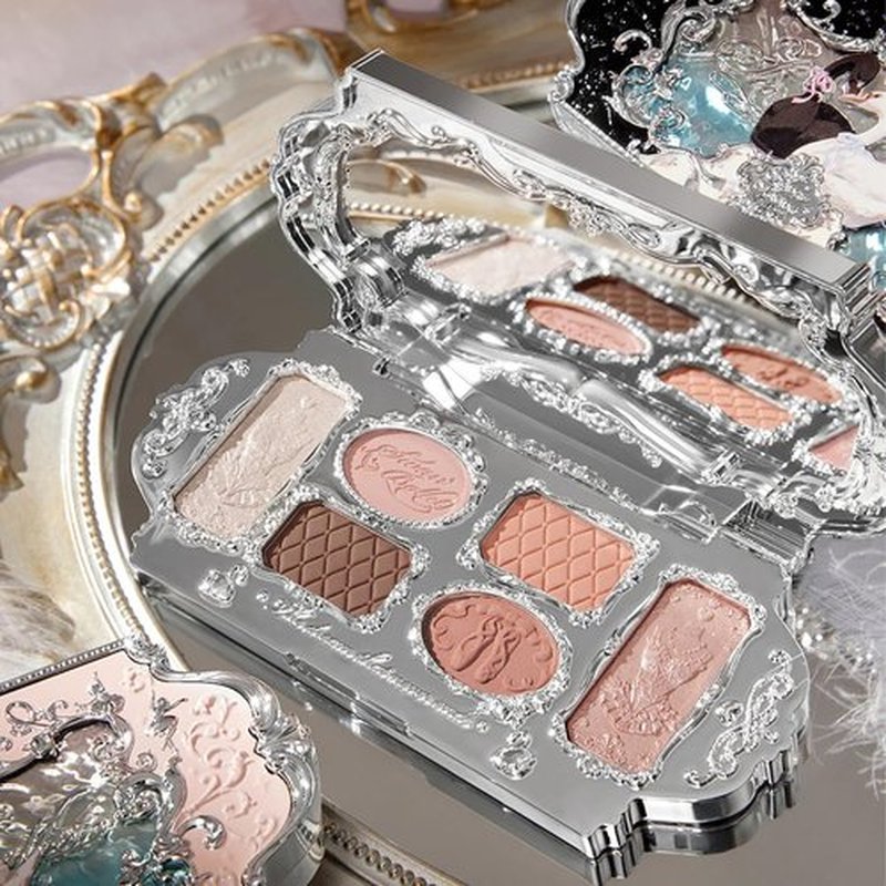 Flower Knows Swan Ballet Six-Color Makeup Palette,Neutral Pink Face Makeup Palette with 4 Matte + 2 Shimmer Shades,Blendable Smooth Cute Make Up,0.23 Oz(01 White Swan)