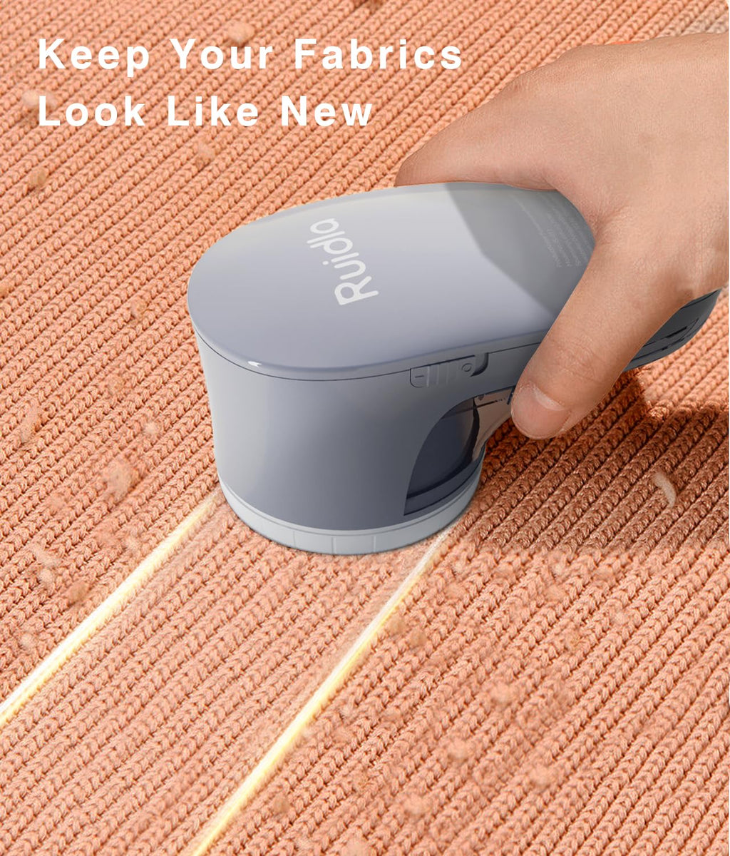 Ruidla Fabric Shaver Lint Remover, Sweater Shaver with Replaceable Stainless Steel 6-Leaf Blades, Fabric Defuzzer for Clothes Fuzz, Lint Balls - Battery Operated