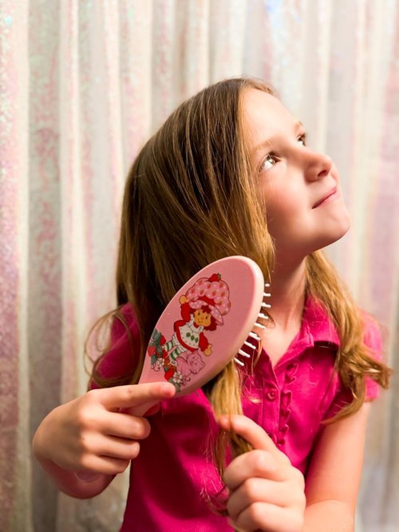 LUV HER Strawberry Shortcake Hair Accessory Set – 5 Pieces: 1 Detangling 9-inch Hairbrush & 4 Scrunchies, Elastic Hair Ties, Ages 3+
