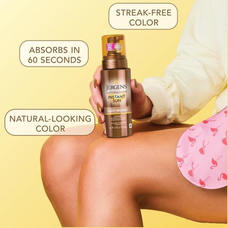 Jergens Natural Glow Sunless Tanning Mousse - Light Bronze 6oz with Applicator Mitt for Instant Glow