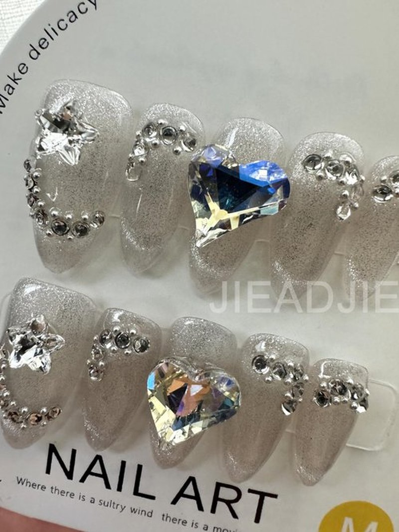 JIEADJIE Press On Nails (100% Handmade),Almonds, Droplet Shaped,Handmade Painted Nail Art by Nail Technician,Daily Version (Heart almond cat's eye, Medium)