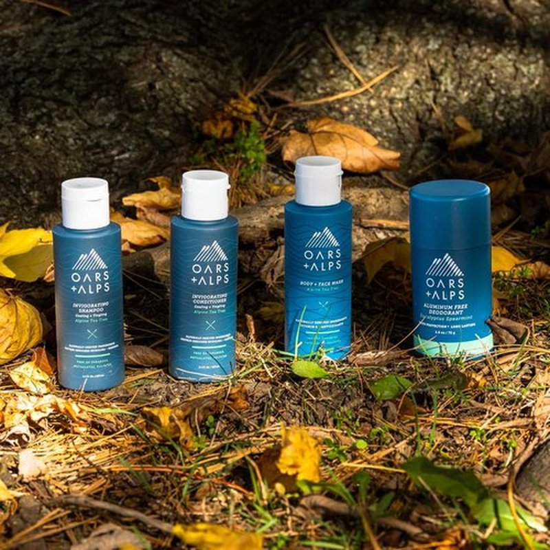 Oars + Alps Men's Hair and Body Travel Kit - TSA Friendly, Sulfate-Free Shampoo, Conditioner & Deodorant | Alpine Tea Tree Scent