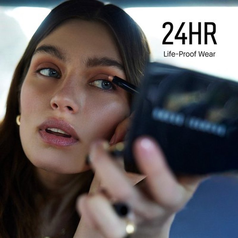 Bobbi Brown Long-Wear Cream Shadow Stick Mini | 24-Hour Eyeshadow Stick | High-Pigment, Buildable Shades with Three Finishes, 0.03 Ounce, Golden Pink
