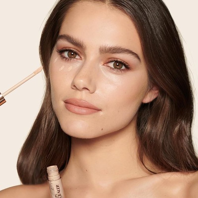 Charlotte Tilbury Beautiful Skin Concealer - Hydrating Under Eye Concealer for Dark Circles | Medium-Buildable Coverage