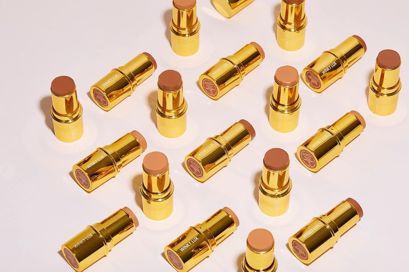 Winky Lux Bronze Age Bronzer Stick - Hydrating Cream Bronzer & Contour for Flawless Skin, Infused with Vitamin E