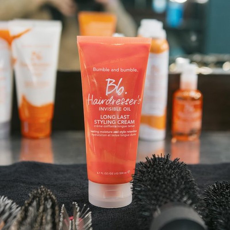 Bumble and bumble. Hairdresser's Invisible Oil Long Last Styling Cream | Hydrating, Anti Frizz, Color Safe | Curly, Wavy, Straight | With Argan Oil, Coconut Oil + Grapeseed Oil, 6.7 Fl Oz