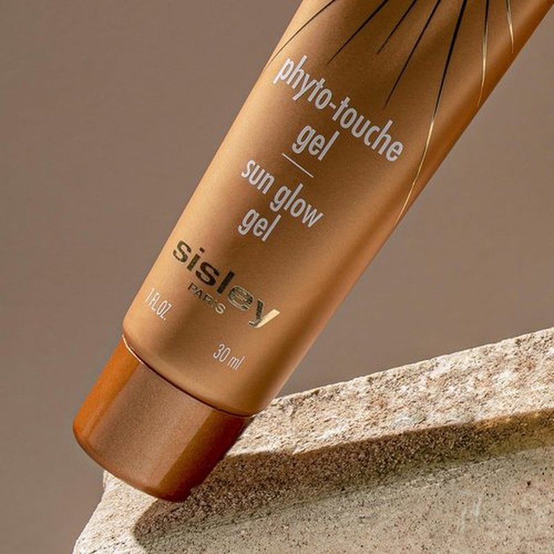 Sisley Paris Sun Glow Gel Irisee - 30 mL Tinted Gel for Sheer, Natural Tan - Non-Greasy, All Skin Types