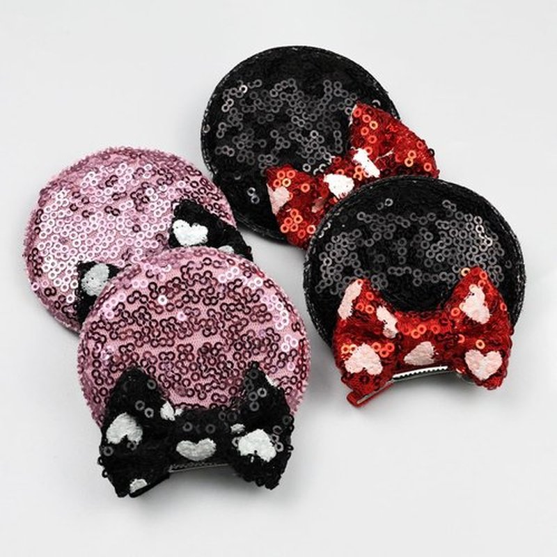 2 Pairs Sequin Mouse Ear Clips with Glittering Bow with Heart, Girls' Hair Barrettes Hair Accessories for Theme Birthday Party Festival Decoration (heart bow)