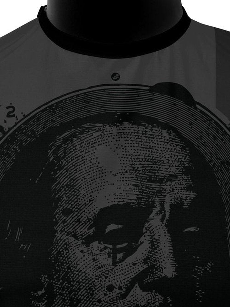 Illuzien $100 Bill (BLACKOUT) PRO Barber Cape, Hair Cut Cape, Water-Resistant Barber Accessories, Professional (ELASTIC)