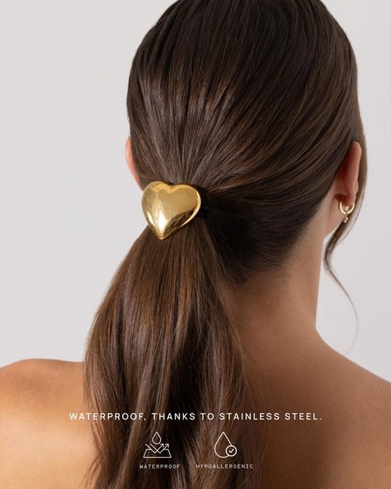 PAVOI 14K Yellow Gold Plated Waterproof Chunky Heart Metal Hair Cuff for Women - Stainless Steel Statement Ponytail Cuff Fashion Accessories - Valentines Day Stretchy Gold Hair Ties for Ponytails