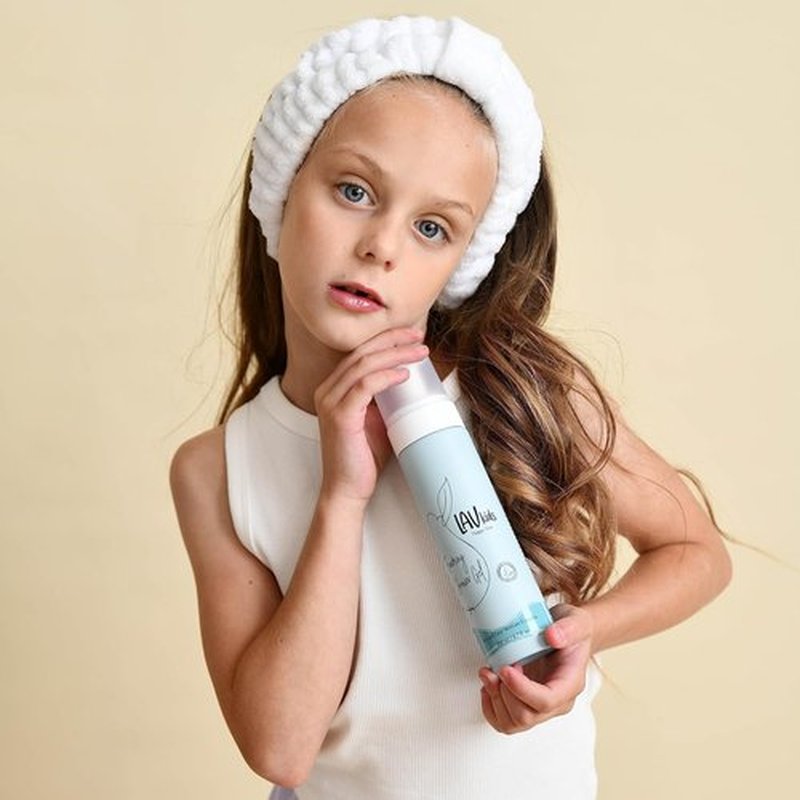 LAV KIDS Shower Gel - Gentle Body Wash for All Skin Types | 200ml Naturally Soft & Delicately Scented