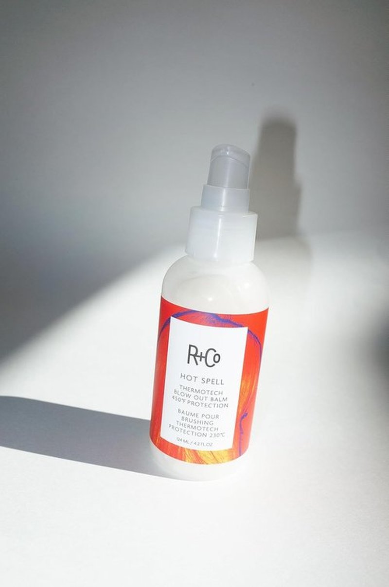 R+Co Hot Spell Thermotech Blowout Balm - 450°F Heat Protection, Frizz Control & Long-Lasting Style | 1 Oz | Vegan & Cruelty-Free