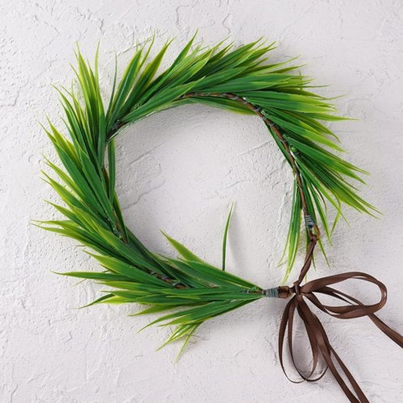 KorViSHOW Hawaiian Leaf Lei Crown Headband - Artificial Tropical Green Leaves Headpiece for Girls Women Hawaii Decor Beach Luau Party Costume Accessories