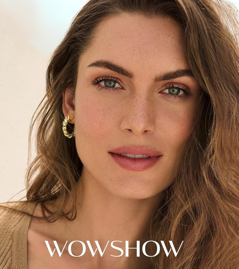 Wowshow Gold Hoop Earrings - 14K Gold Plated Chunky Small Hoops for Women | Lightweight Jewelry Gifts (14/20/30/35/45MM)