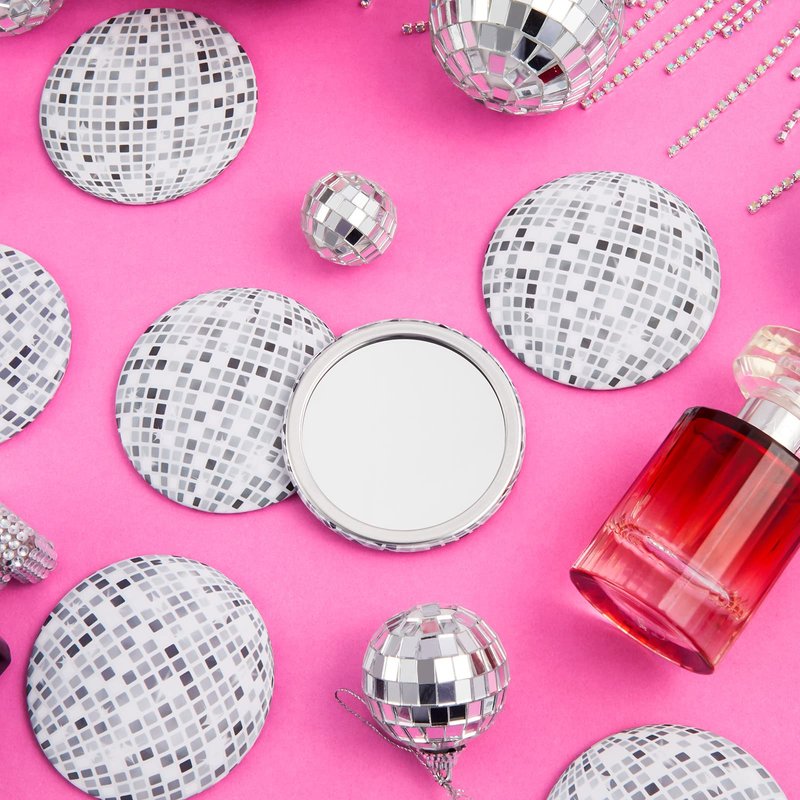 Qunclay 12 Pcs Disco Ball Compact Mirror 2.76 Inch Vintage Round Pocket Mirror Makeup Mini Mirror Handheld Portable Mirror for Purse, Women Gift Disco Party Supply Travel Daily (Silver)