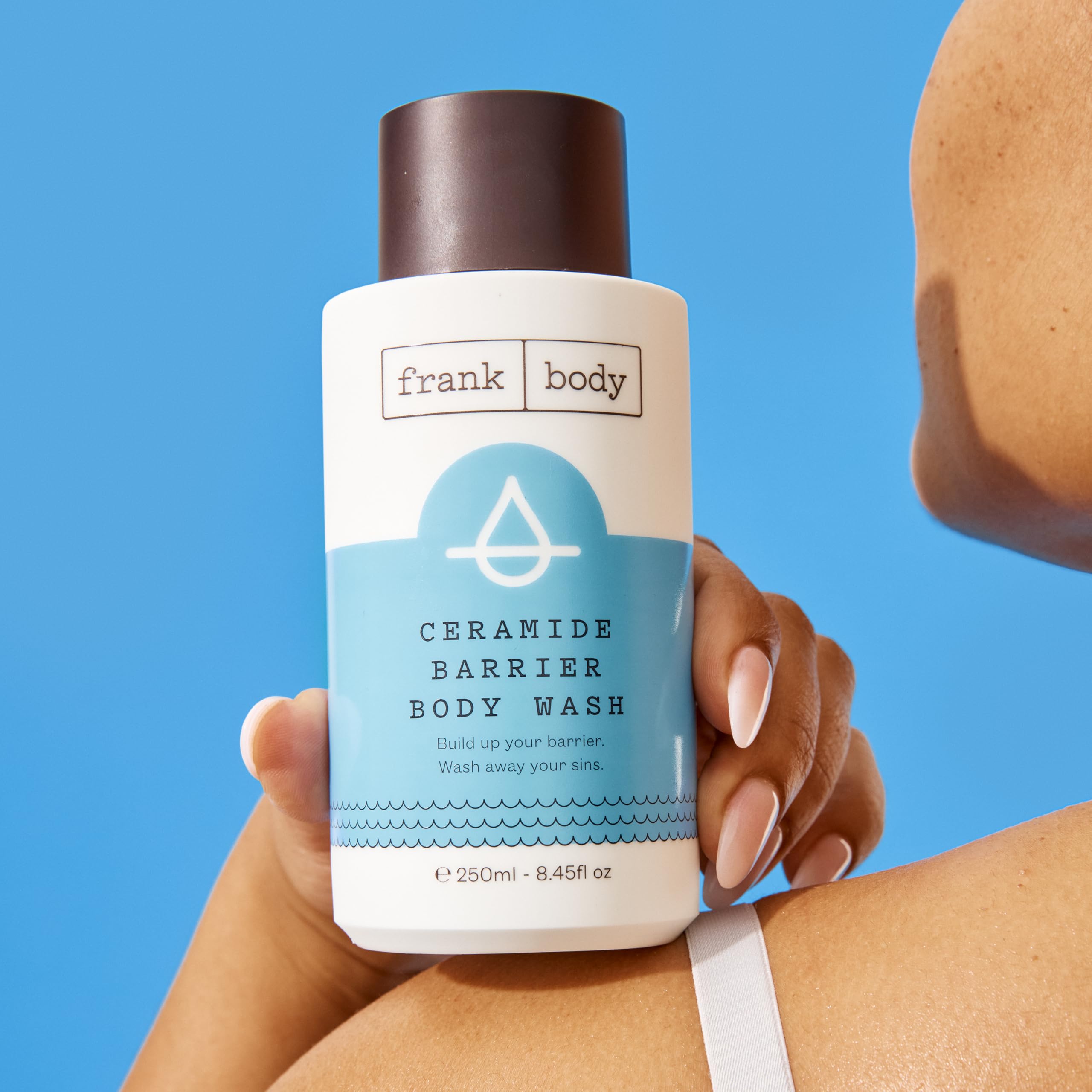 frank body Ceramide Barrier Body Wash | Deeply Hydrates & Soothes Dry, Irritated Skin | With Ceramides, Panthenol & Jojoba Oil | Vegan & Cruelty-Free | Peach Scent | 250ml/8.45 fl oz