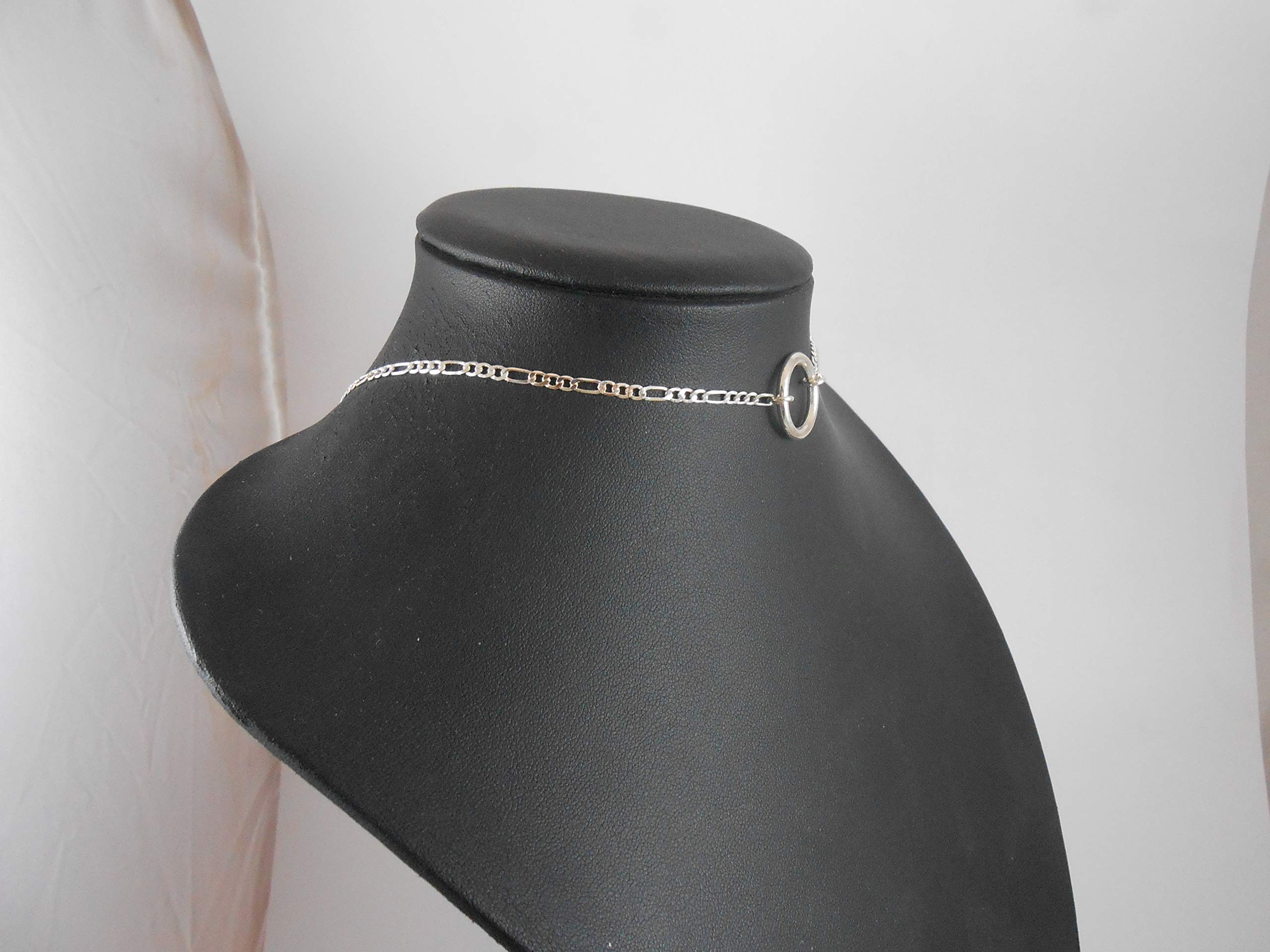 A SHER'S Tiny Delicate Day Collar Silver Necklace O-Ring up to 18 inches