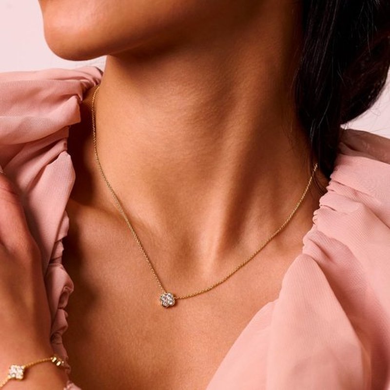 Electric Picks Camilla Clover Necklace - Elegant 14kt Gold Plated Layering Jewelry for Women
