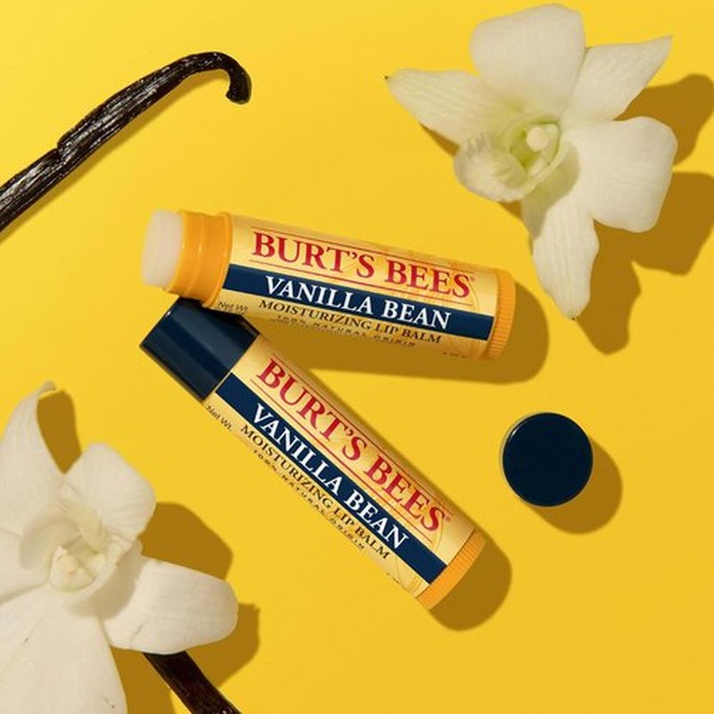 Burt's Bees Lip Balm - Vanilla Bean | Natural Moisturizer with Beeswax | 2 Tubes, 0.15 oz Each
