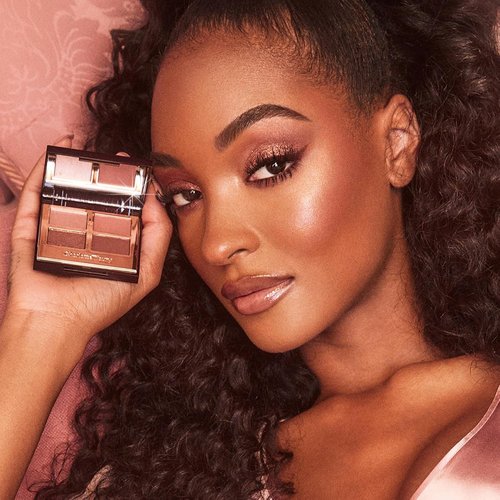 Charlotte Tilbury Luxury Palette Eyeshadow - Shimmer, Metallic & Satin Matte Quad with 4 Rich Shades