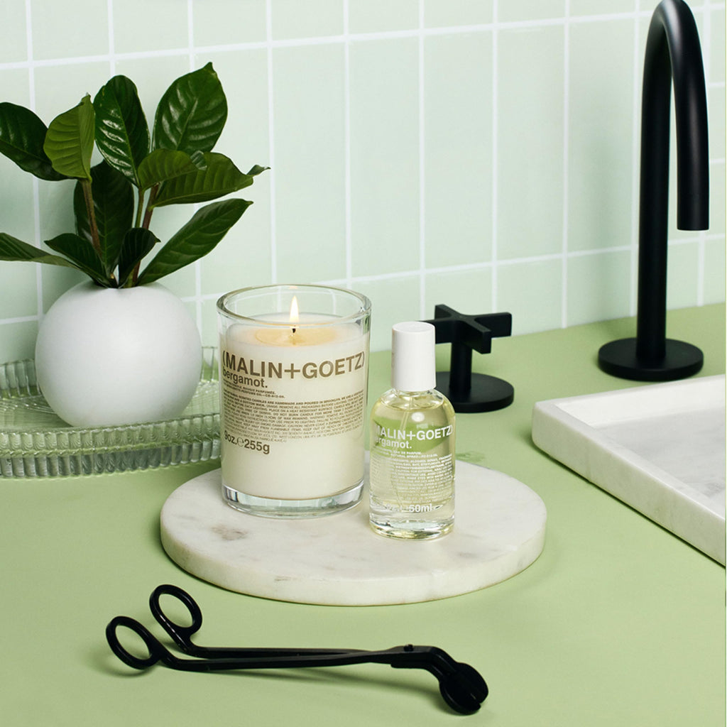 MALIN+GOETZ Bergamot Candle, 9 oz. – Bright & Refreshing Aroma Scent Fragrance, Scented Candle, Natural Vegetable Wax Blend, Vegan & Cruelty Free, Single Wick Candle, Lasts 60 Hours