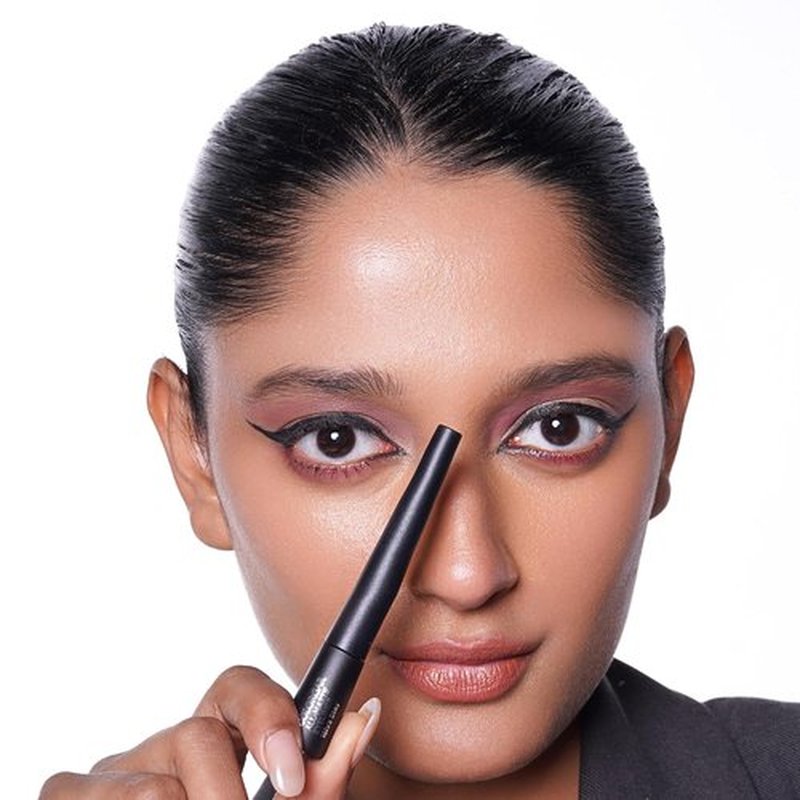 Colorbar All-Matte Eye Liner - Precision Liquid Eyeliner with Innovative Applicator - Quick-Drying, High-Pigment - 001 Matte Black - 0.08 oz