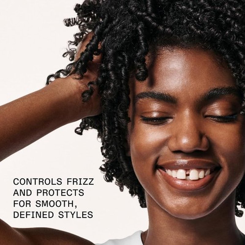 Olaplex Nº. 6 Bond Smoother - Leave-In Styling Treatment | Frizz Control & Strengthening | 100 mL / 3.3 Fl Oz