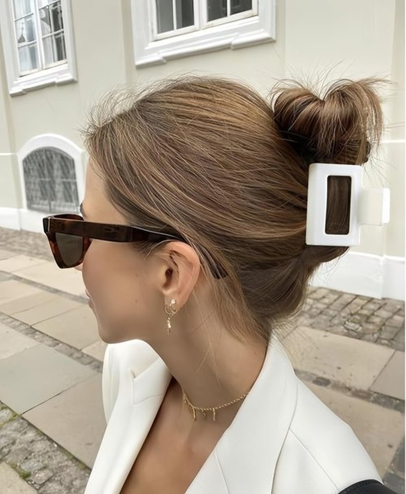 TEBIEKOY 4Pcs Hair Claw Clips 2" Small Hair Clips for Women Square Claw Clip for Thick Medium Thin Hair Strong Hold Cute Hair Clip Nonslip Jaw Clips Hair Accessories