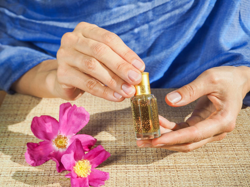 Eternal Grace Perfume Oil 12 mL – Graceful Floral Woody with Neroli Jasmine and Cedarwood. Alcohol Free Long Lasting Oil, Compliment Magnet