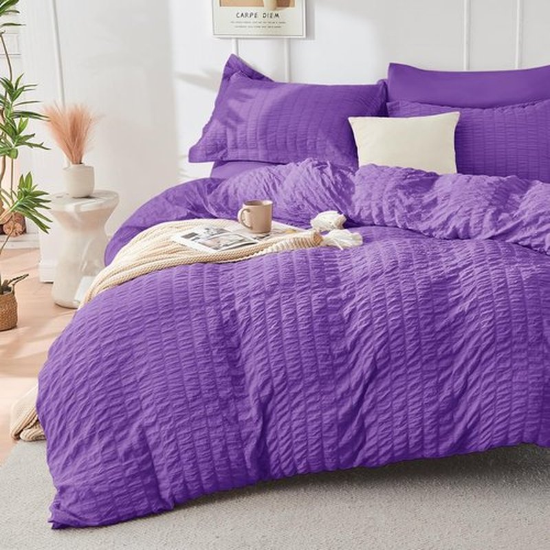 HYMOKEGE Twin Comforter Set - Luxury 5-Piece Bedding Set in Bright Purple | All-Season Seersucker Design