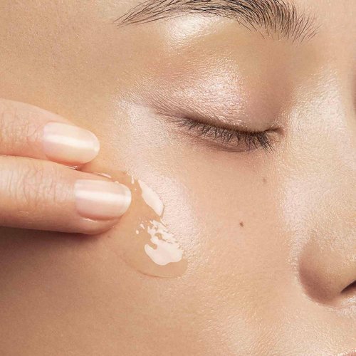 Clarins Lotus Face Oil Treatment - Hydrates & Balances Skin | Tightens Pores & Minimizes Fine Lines | 100% Natural Plant Extracts