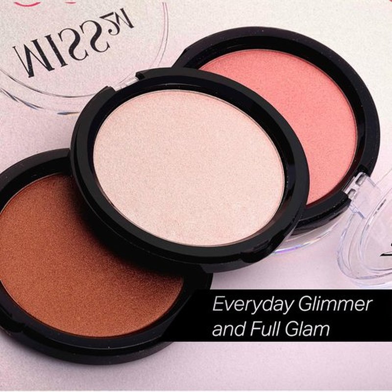 Regine Switzerland Chic Bright Powder Highlighter - Shimmery Illuminator in 42 Bright Peach, 0.33 Oz