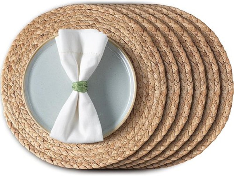 Aofmee Round Woven Placemats Set of 6 - Boho Rattan Table Mats in Natural Water Hyacinth