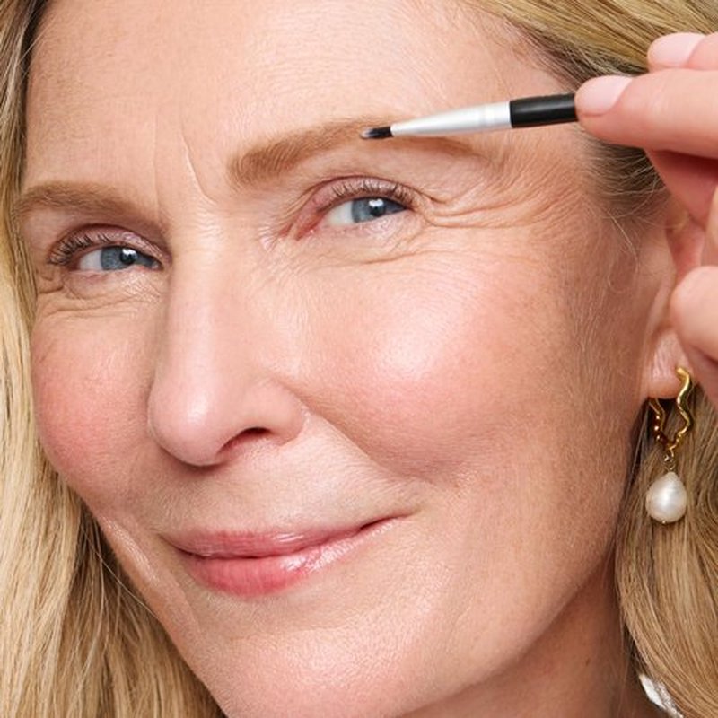 Soft Brow Define & Fill Powder Duo, Includes Dual ended Brush, Vegan and Cruelty Free (Blonde)