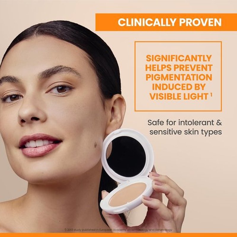 Avène High Protection Tinted Compact | Mineral Sunscreen SPF 50+ | Water Resistant & Non-Greasy