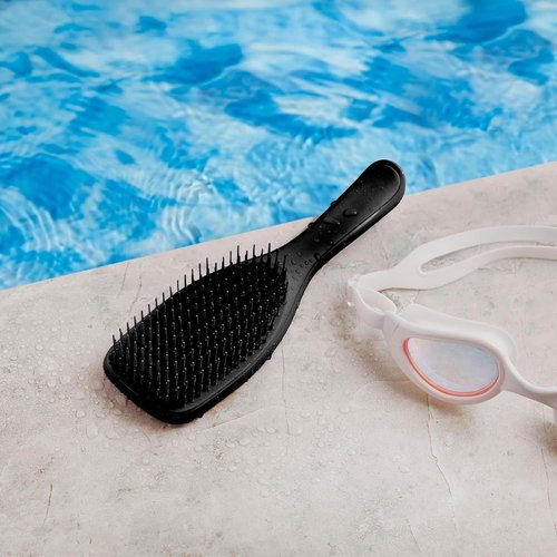 TANGLE TEEZER The Wet Detangler Brush - Liquorice Black for All Hair Types | Unisex Adult
