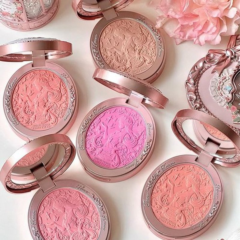 Flower Knows Midsummer Fairytales Velvet Embossed Blush,Rose Matte Powder Blush for Cheeks,Buildable & Blendable Face Makeup,Soft Long-Lasting Make Up for Women & Girls,0.17 Oz(04 Summer Blossom)