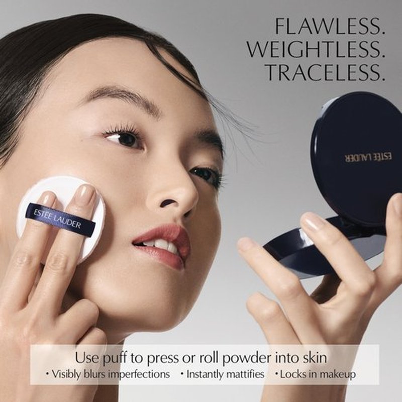 Estée Lauder Double Wear Stay-in-Place Matte Setting Powder Veil | Pressed Setting Face Powder Compact with Puff | Oil-Control with Sheer Coverage, Translucent Light Medium