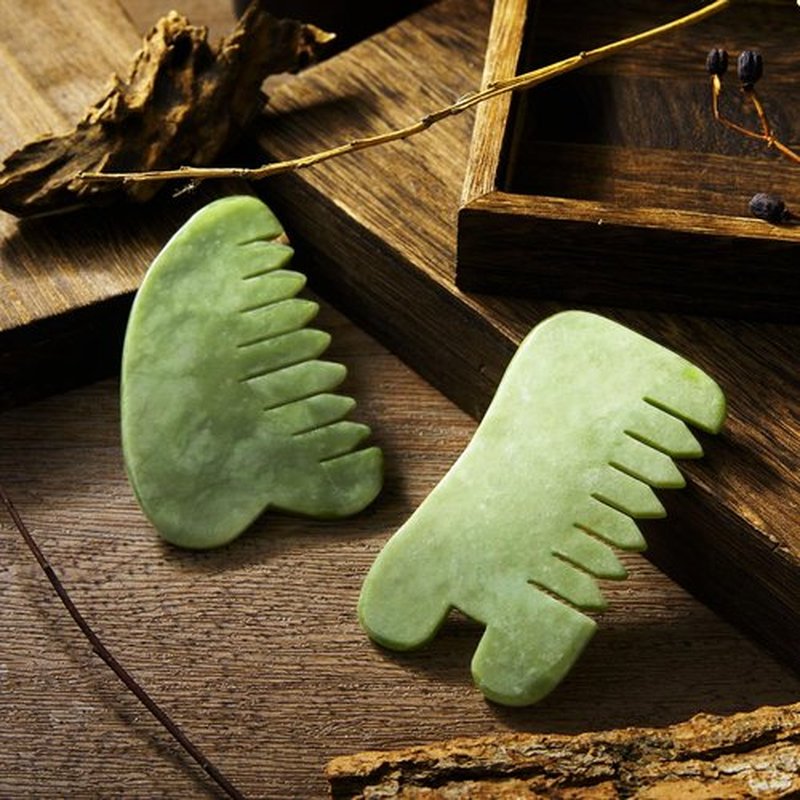 BBTO 2 Pcs Jade Comb for Scalp Massage Gua sha Comb for Head Body spa Hair Multifunctional Handheld Massage Tools(Heart, Classic Style)