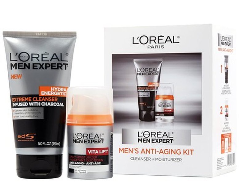 L'Oreal Paris Men Expert Charcoal Facial Cleanser & Anti-Wrinkle Moisturizer Gift Set - 2 Pieces