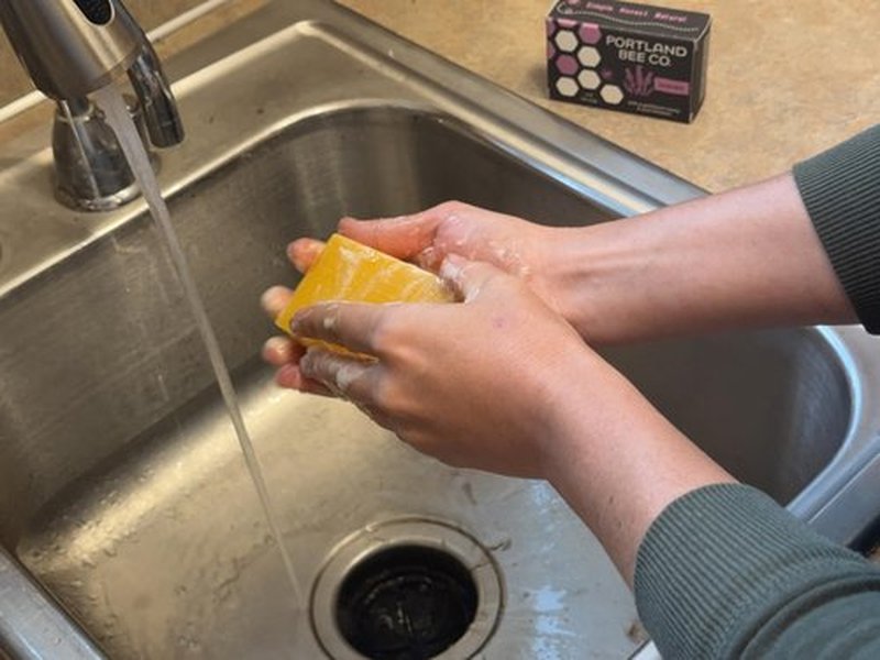 Portland Bee Co. All Natural Beeswax and Super Bloom Honey Bar Soap - Lavender