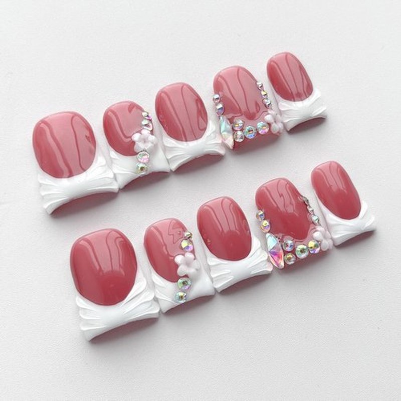 French Tip Press on Nails Handmade Short Duck 3D Flower Thick Acrylic Nails White False Nails with Floral Rhinestones Designs Elegant Glossy Fake Nail Sturdy Wedding Art Press on Nail 10Pcs(S)
