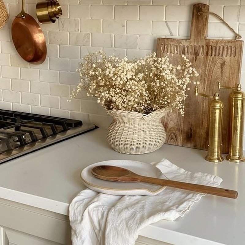 Skiennix Ceramic Spoon Rest - Stylish Spoon Holder for Kitchen Countertop | Easy to Clean & Dishwasher Safe