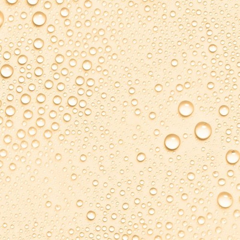 Tree Hut Vanilla Hair & Body Mist - Hydrating Alcohol-Free Body Spray with Vanilla, Sandalwood & Coconut | 6 Fl Oz