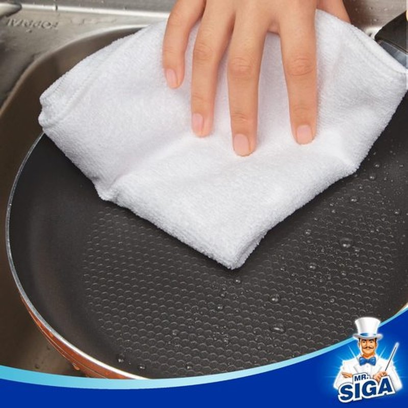 MR.SIGA Microfiber Cleaning Cloths - All-Purpose Streak-Free Towels, Pack of 12, White, 32 x 32 cm